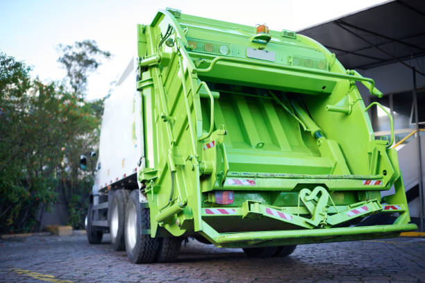 Best Estate Cleanout Services  in St Louis, MI